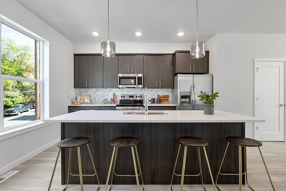 3024 SW Beaverton-Hillsdale Hwy - Interior