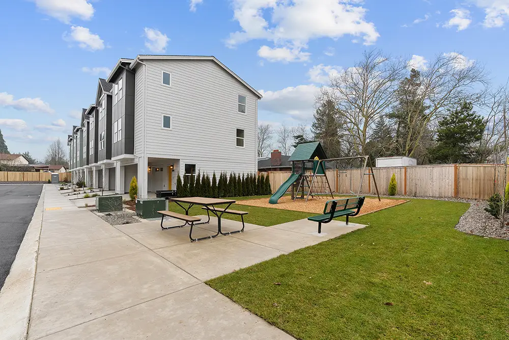 Cambridge Townhomes on Division